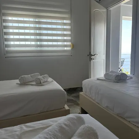 Nostos Palase Dhërmi